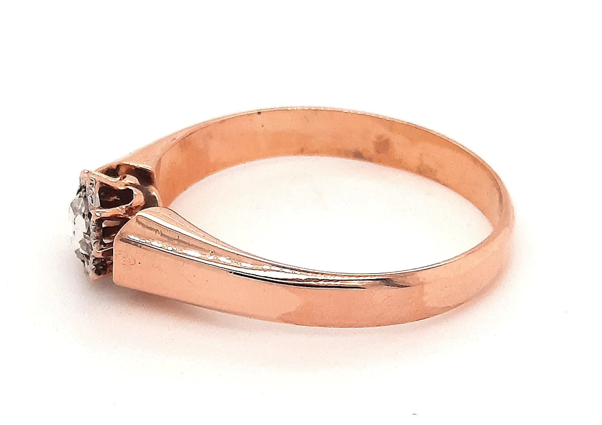 18ct Rose Gold Diamond Ring