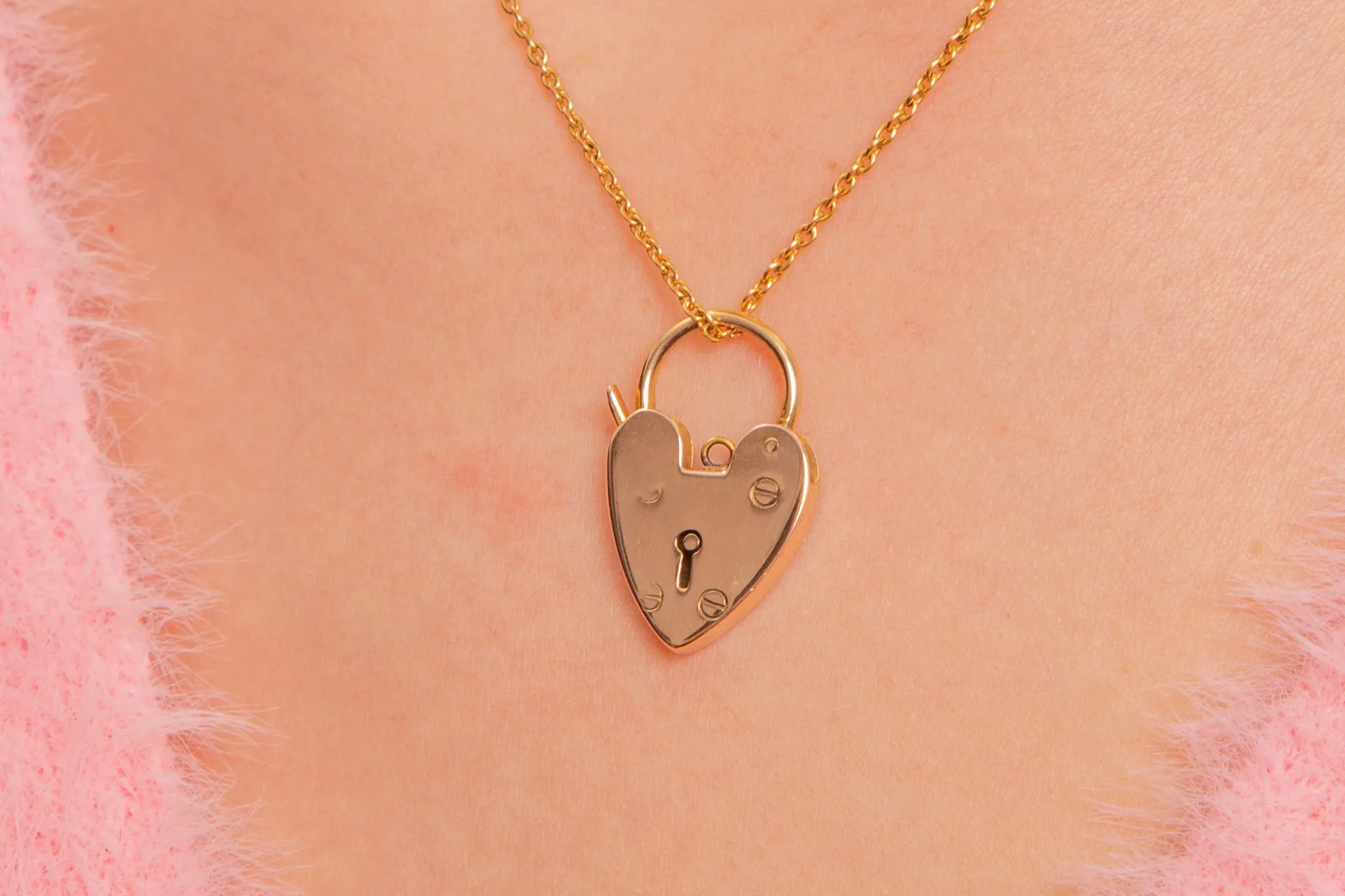 Antique 9ct Gold Heart Padlock Pendant