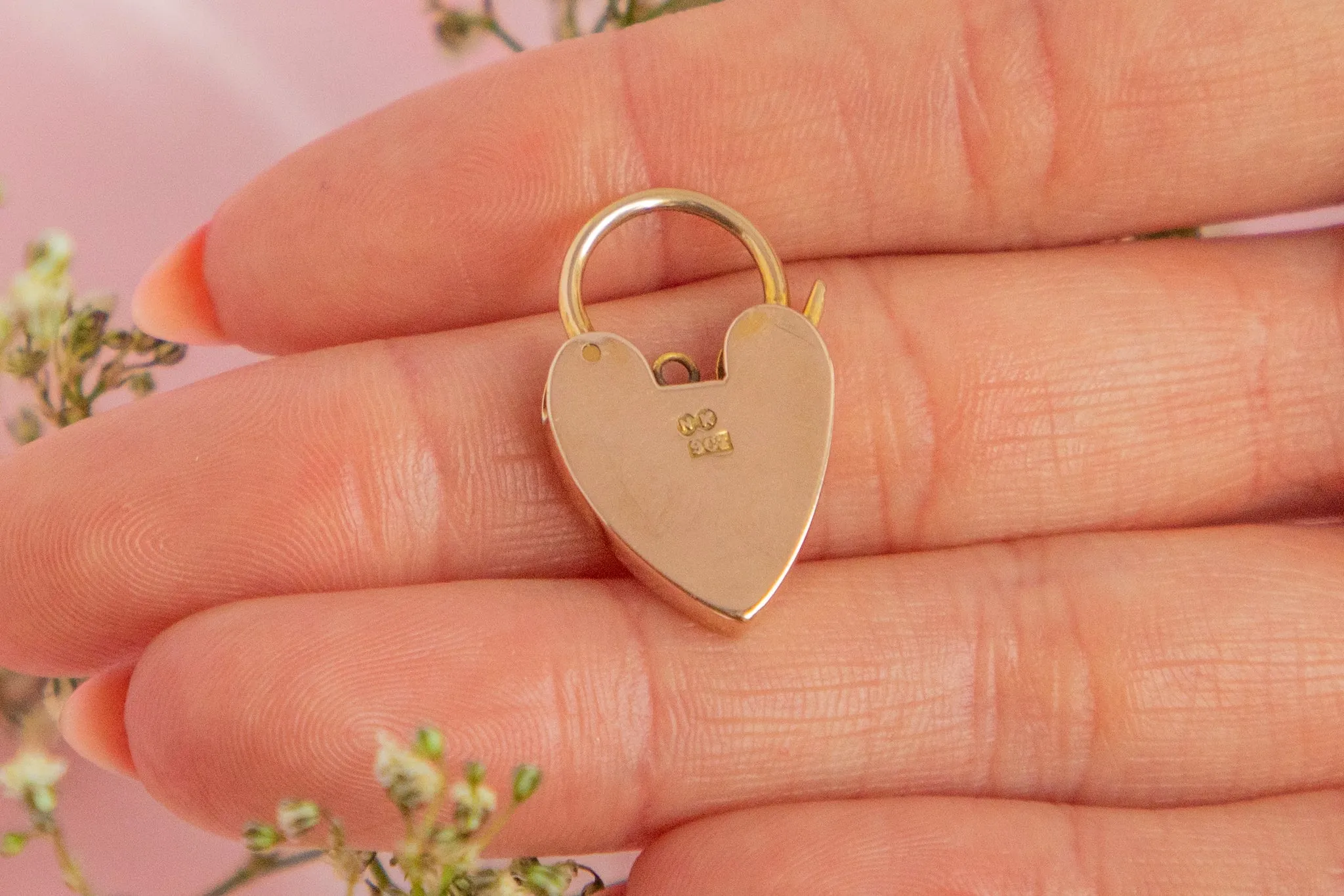 Antique 9ct Gold Heart Padlock Pendant