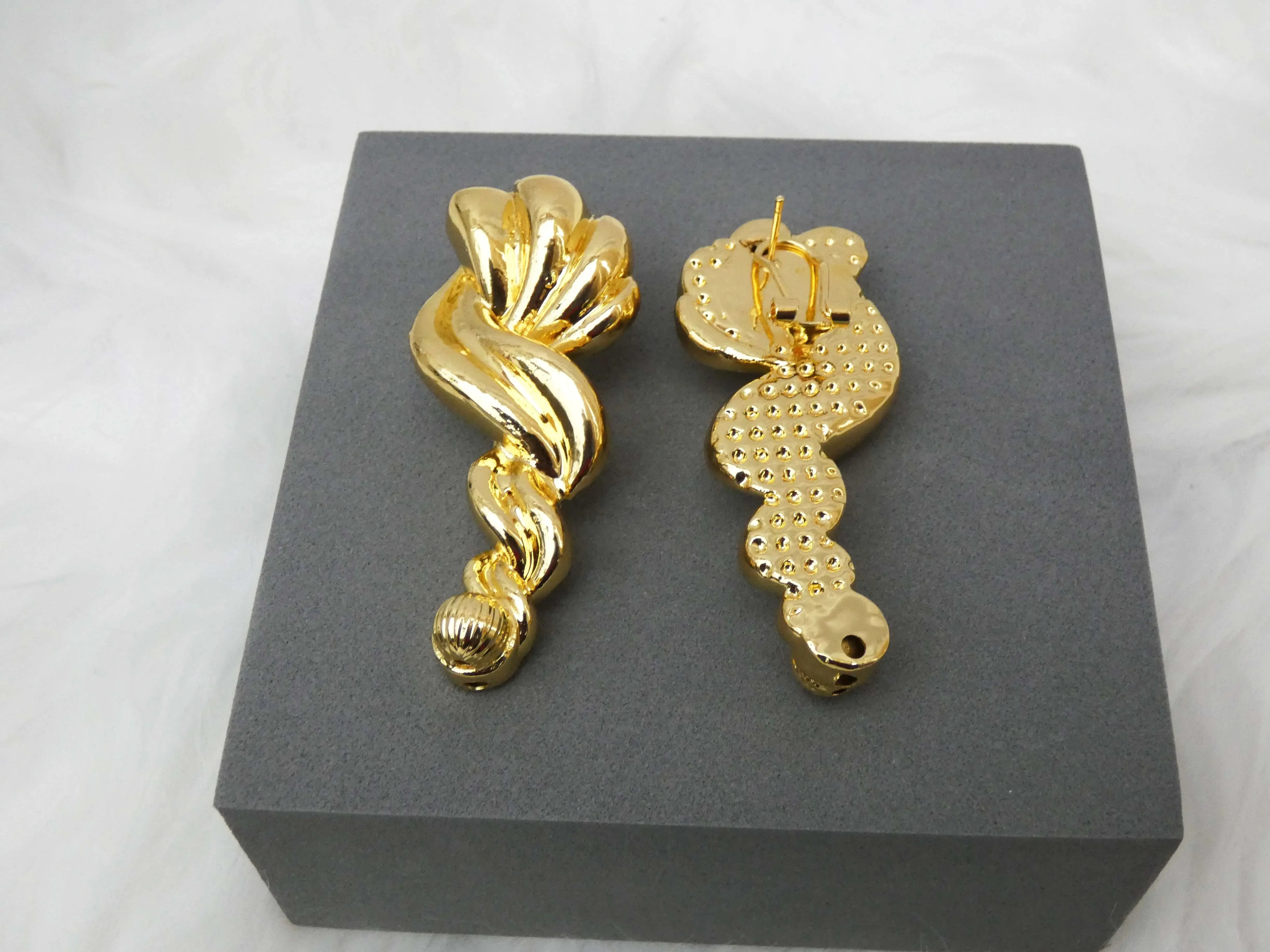 Beautiful 18k Italian Gold Plated Earring Jewellery