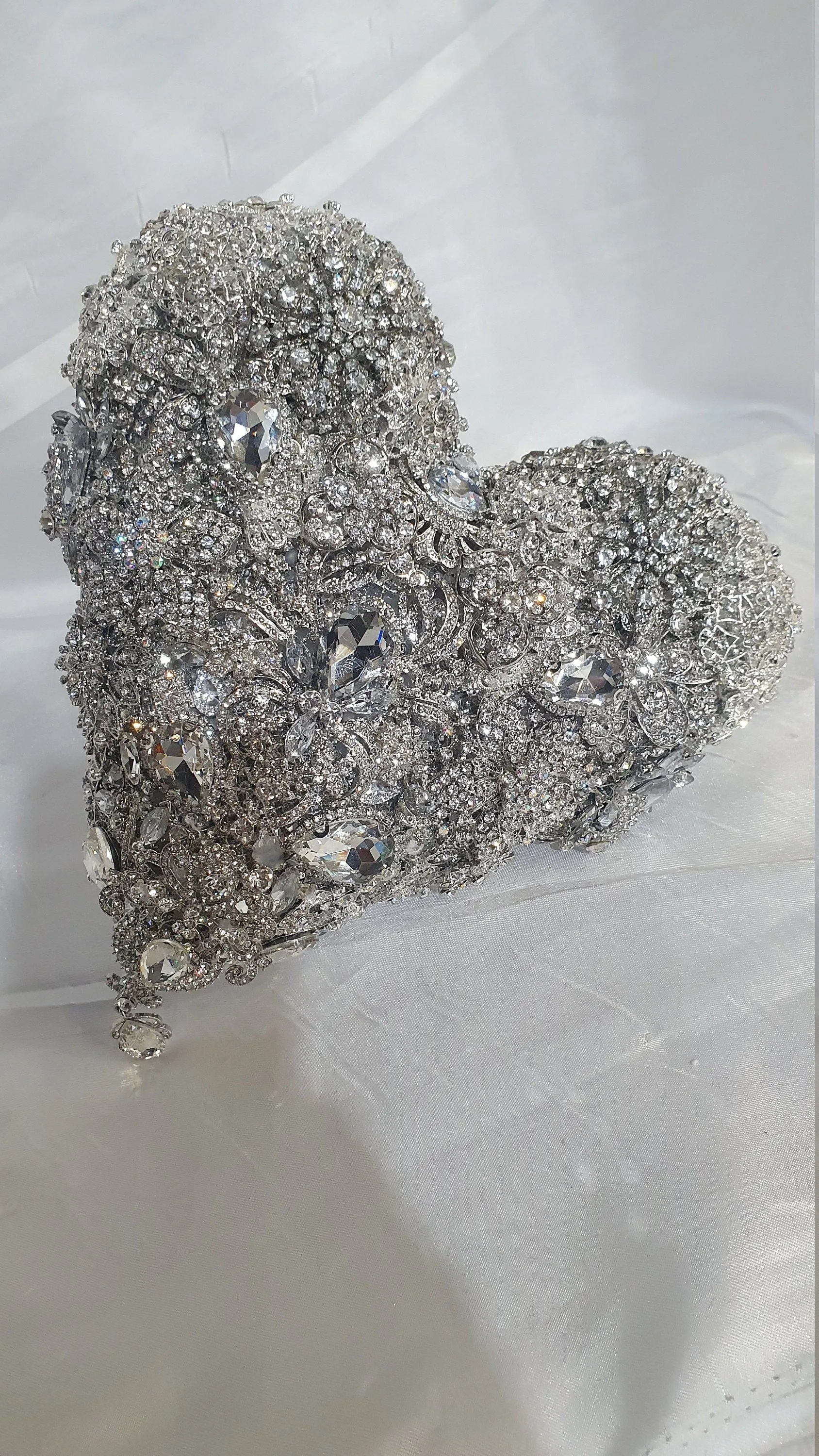 BROOCH BOUQUET Heart shaped brooch bouquet valentine jewel heart wedding bouquet. by Crystal wedding uk