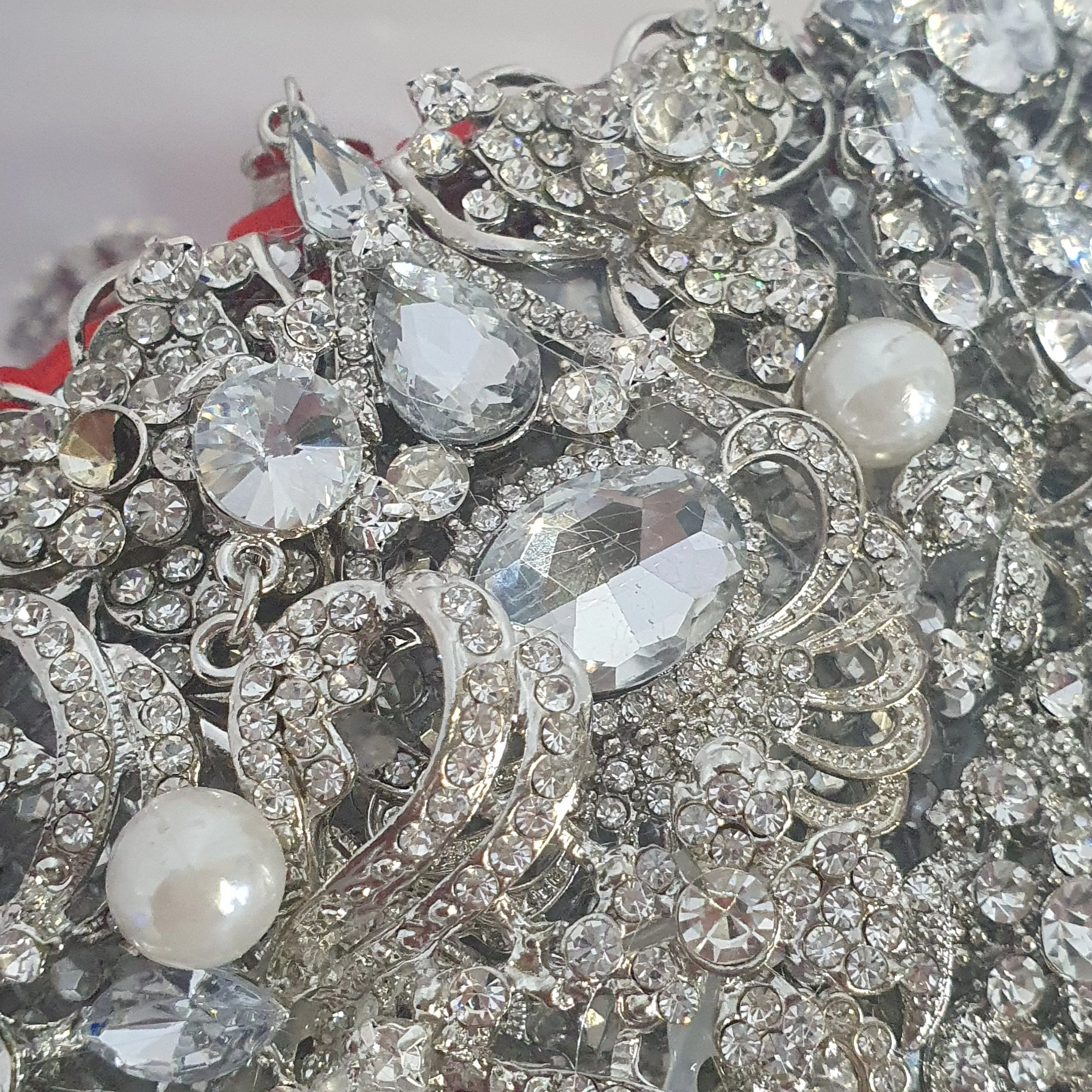 Brooch  bouquet, jewel bouquet, Full jeweled bouquets. by Crystal wedding uk