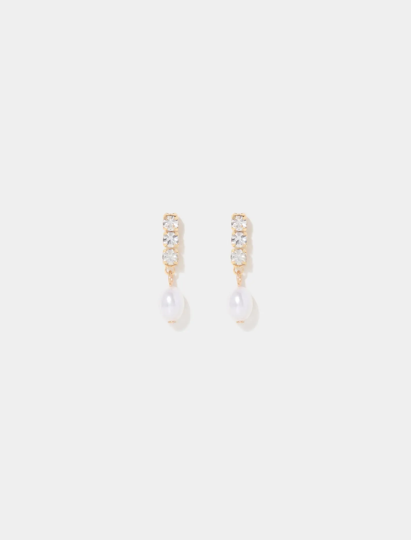 Gigi Glass Pearl Earrings