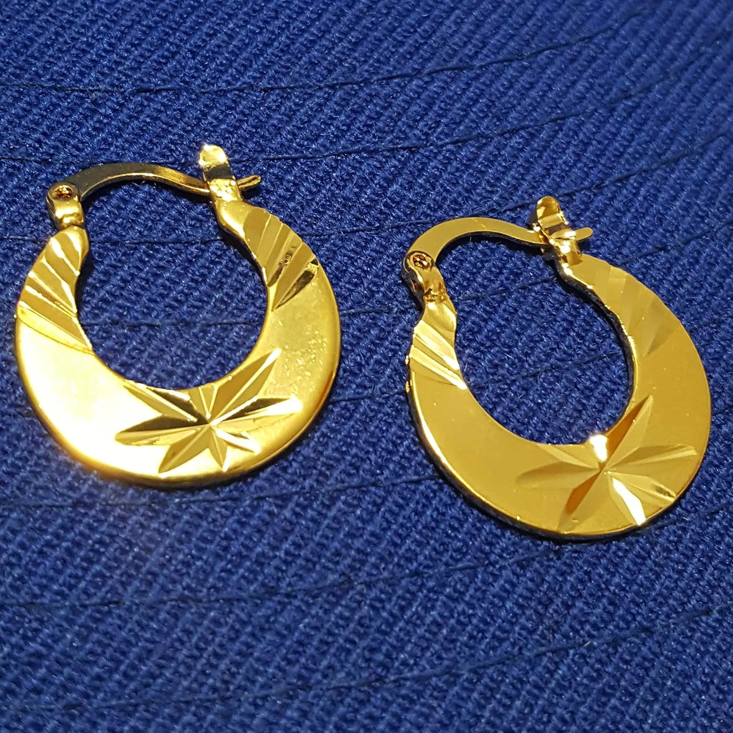 Gold-Plated Stainless Steel Circular Hoop Earrings For Man