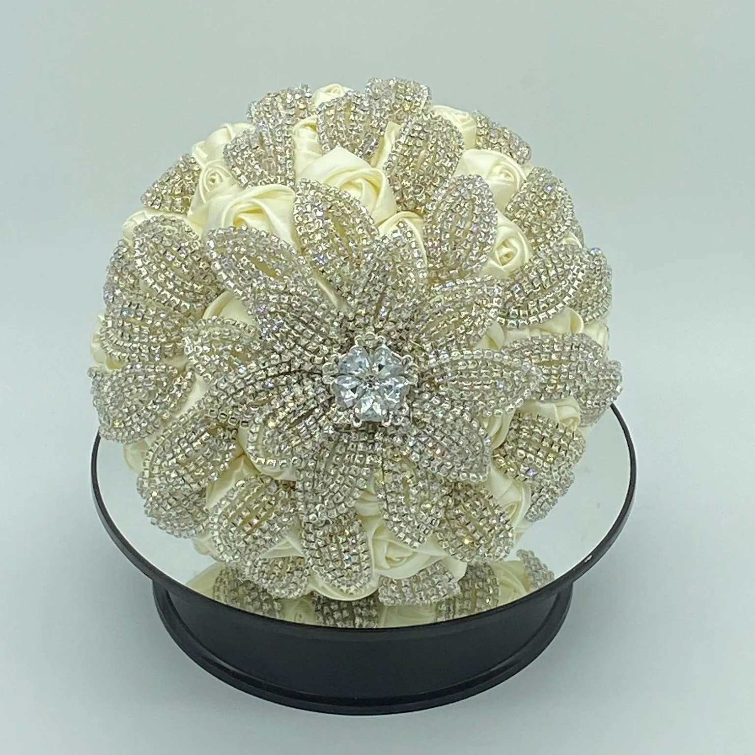 Ivory Silver Luxury Brooch Bouquet Bridal Rhinestones BOU-909