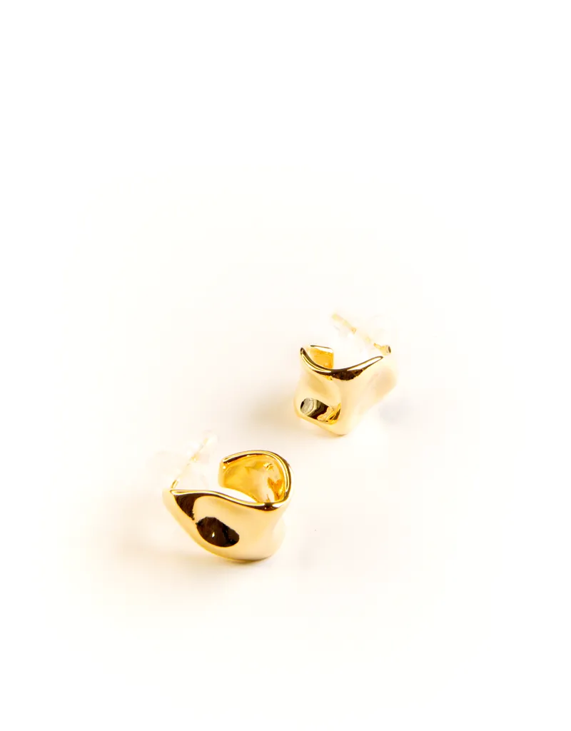 JUNO WARPED STUD EARRINGS GOLD