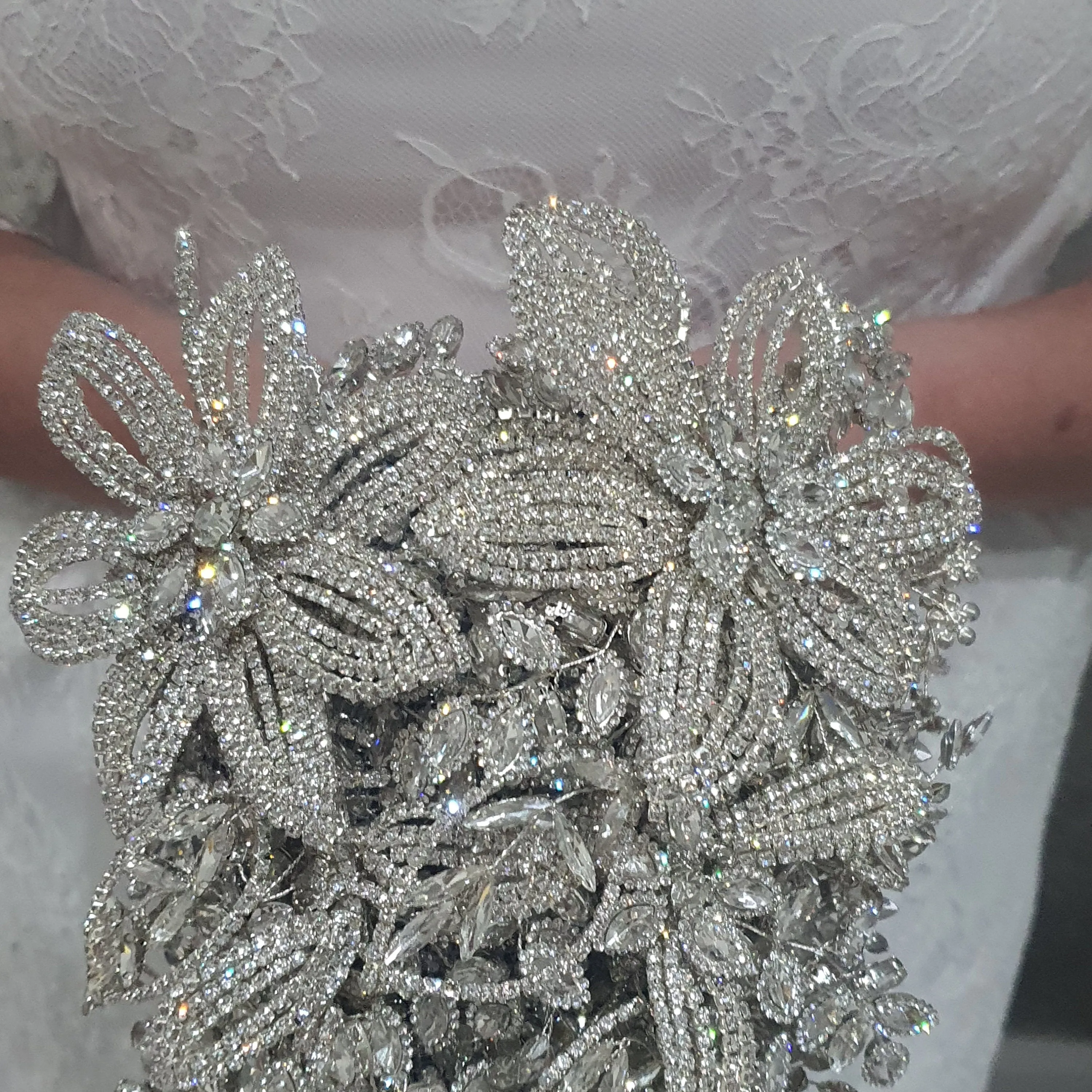 Luxury Diamante bouquet brooch  6x10 , Jewel rhinestone crystal wedding bouquet Crystal Bridal Bouquet, cascade Jewel bouquet by Crystal wedding uk