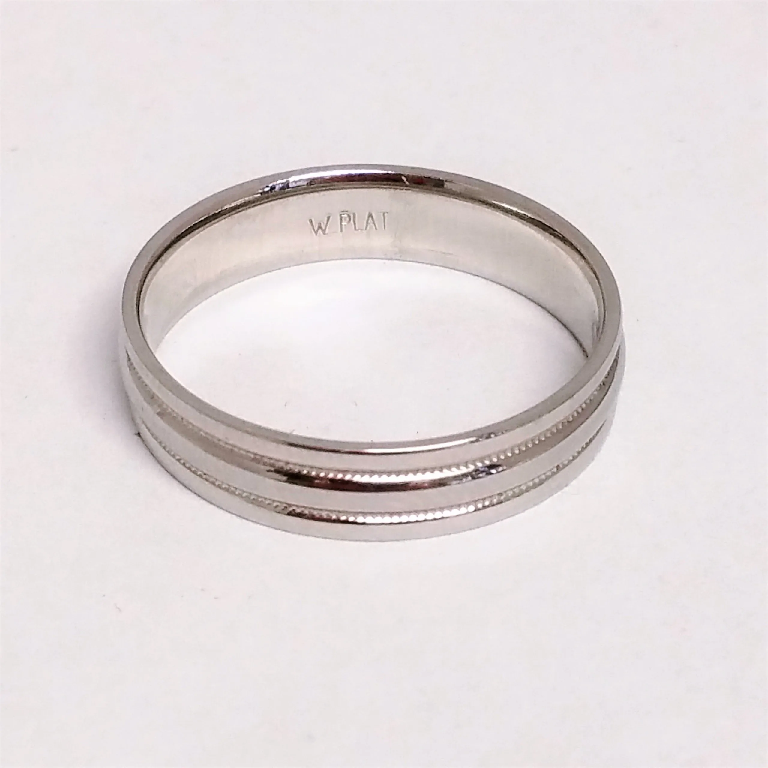 Platinum Polished and Double Milgrain Band